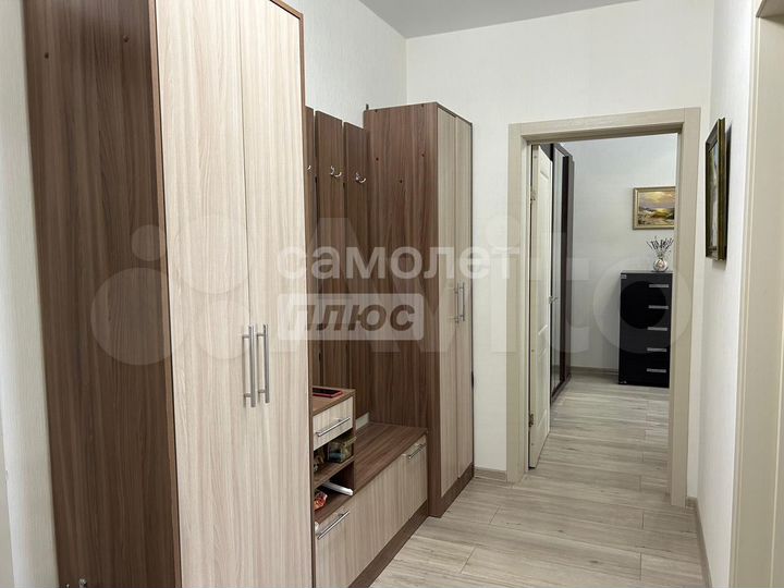 2-к. квартира, 64 м², 5/18 эт.