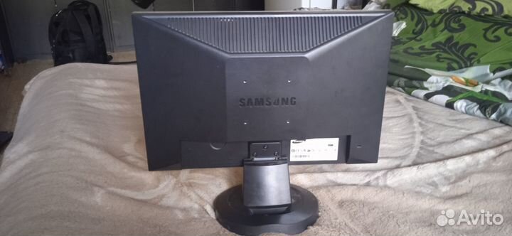 Монитор Samsung SyncMaster 920NW 19