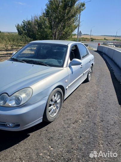 Hyundai Sonata 2.0 AT, 2004, 135 255 км