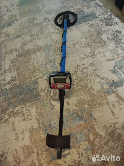Металлоискатель minelab x terra 505 бу