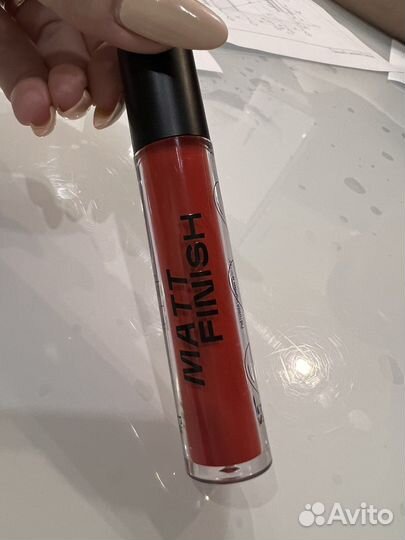 Матовая помада для губ mixit