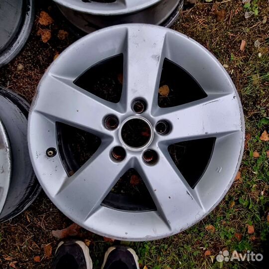 Диски r16 5x114.3