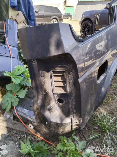 Четверть заднего правого крыла Land Rover