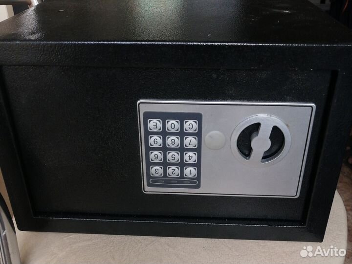 Сейф