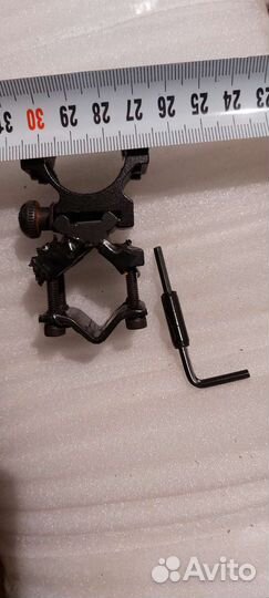 Крепление подствольное для фонаря