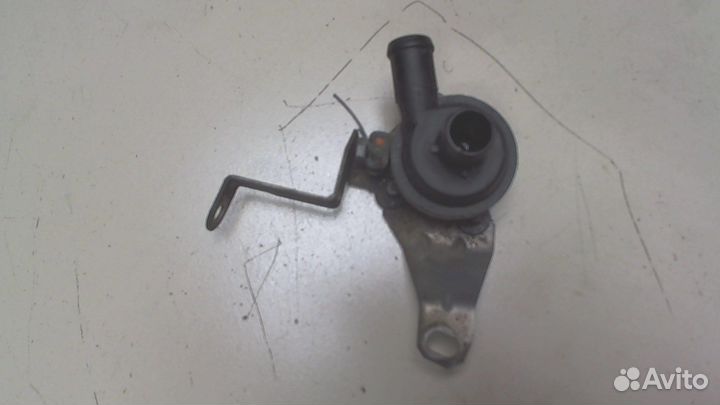 Насос водяной Opel Astra J, 2011