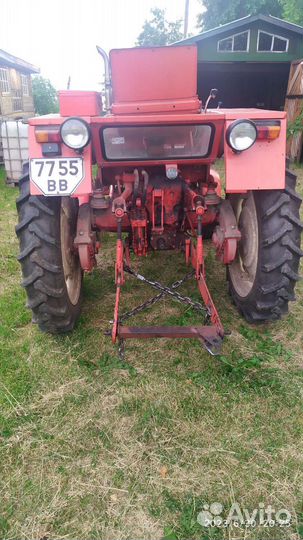 Трактор МТЗ (Беларус) 421, 1990