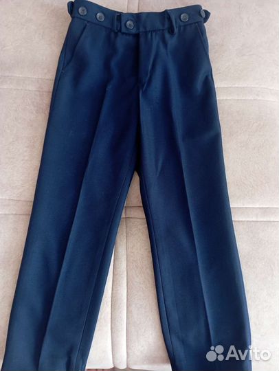 Классический костюм тройка