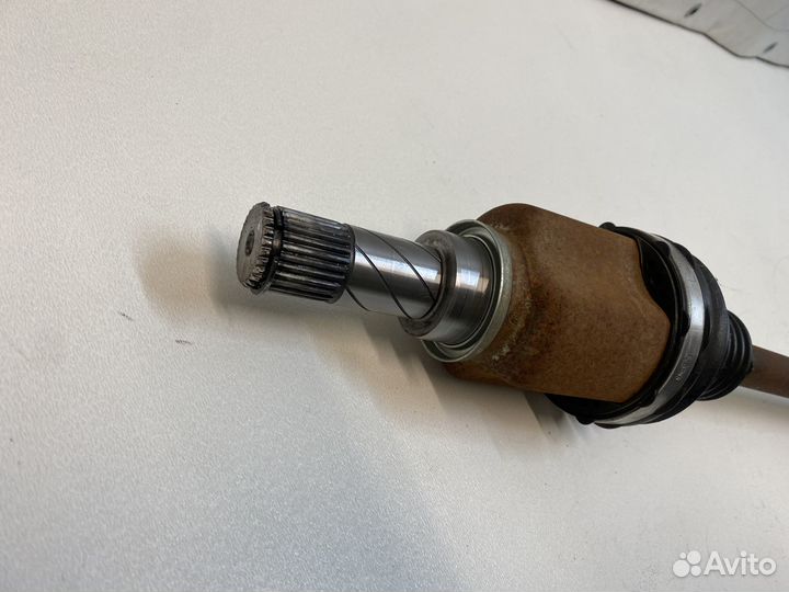 Привод правого переднего колеса LADA largus