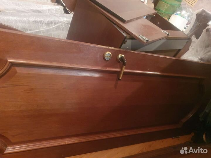 Двери двустворчатые б/у, 205*80 см