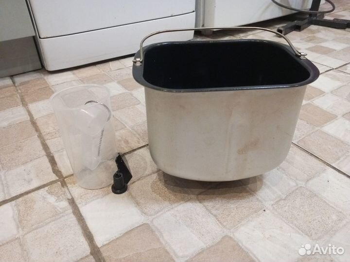 Хлебопечка Redmond