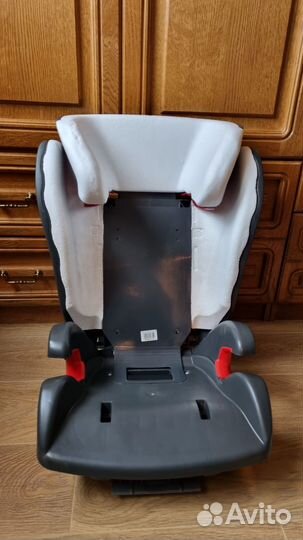 Автокресло Britax Romer Kidfix 15-36кг, 3.5-12лет