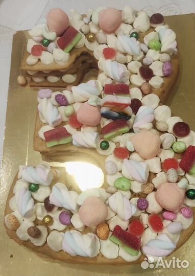 Помощник кондитера