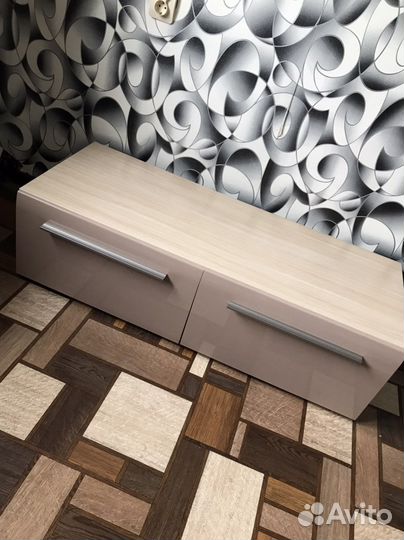 Тумба под телевизор