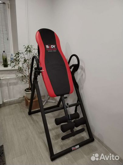 Инверсионный стол для спины