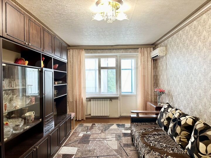 3-к. квартира, 58 м², 5/5 эт.