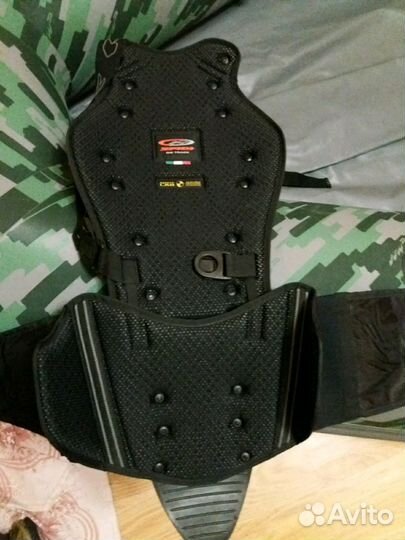 Защита спины spidi air back