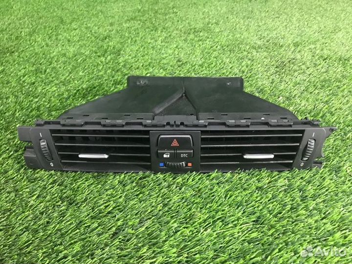 Воздуховод салона Bmw 3 E90 N54B30 2006