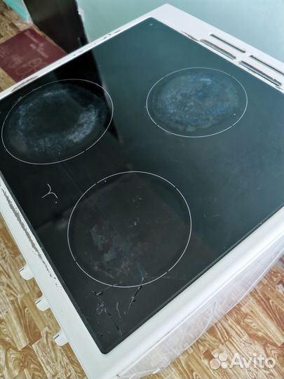 Плита электрическая стеклокерамика б/у