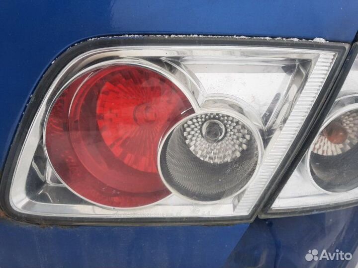 Фонарь внутренний правый Mazda 6 GG LF18 2005