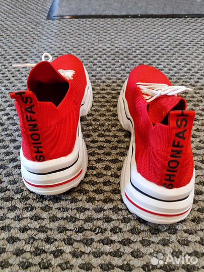 Кроссовки,кеды