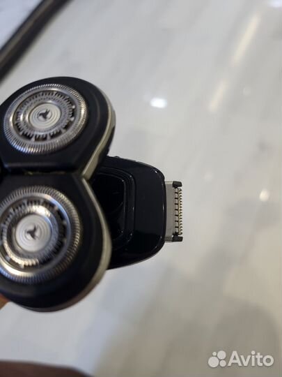 Электробритва Philips