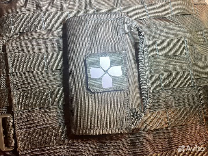 Патчи нашивки кресты на аптечки олива