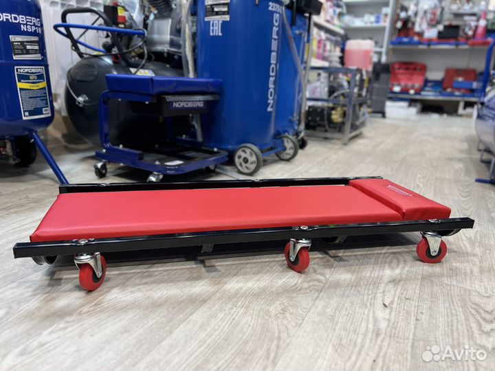 Лежак подкатной