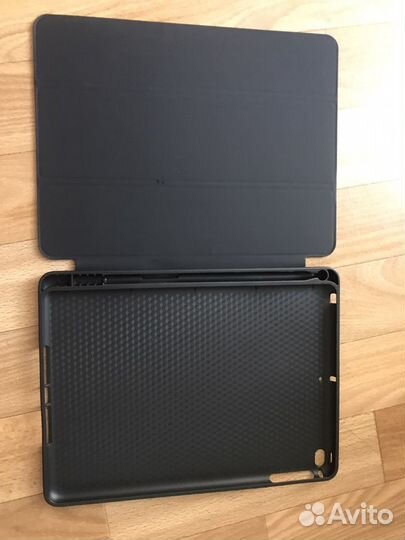 Чехол iPad