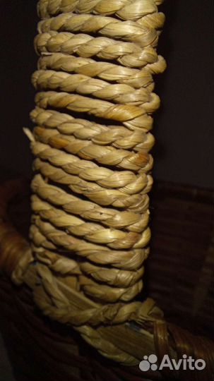 Корзина плетеная