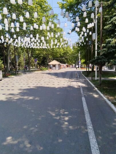 2-к. квартира, 47 м², 1/3 эт.