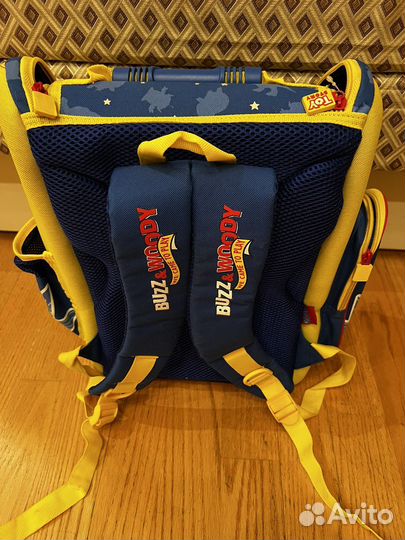 Портфель школьный для мальчика новый