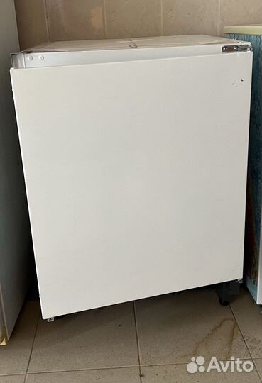 Холодильник electrolux ern1200fow встраиваемый