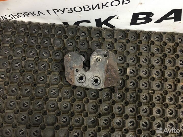 Замок кабины Renault Magnum, Renault Premium