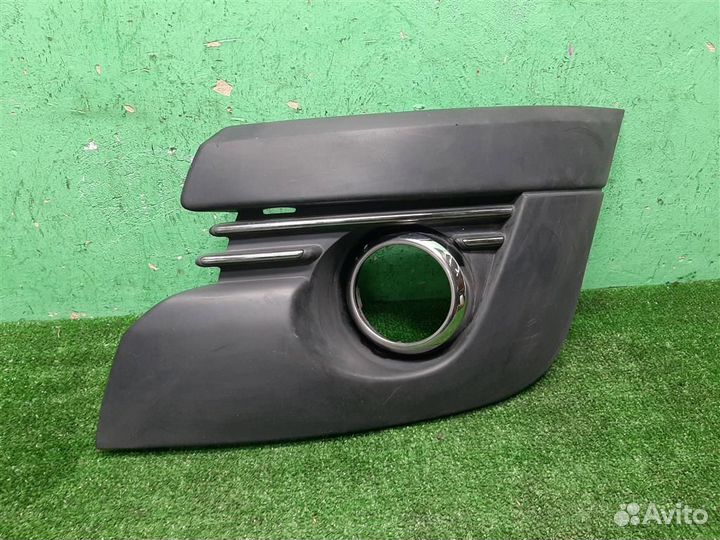 Рамка птф левая Peugeot 3008 2010