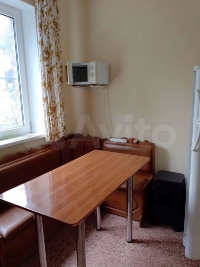 Комната 16 м² в 5-к., 2/2 эт.