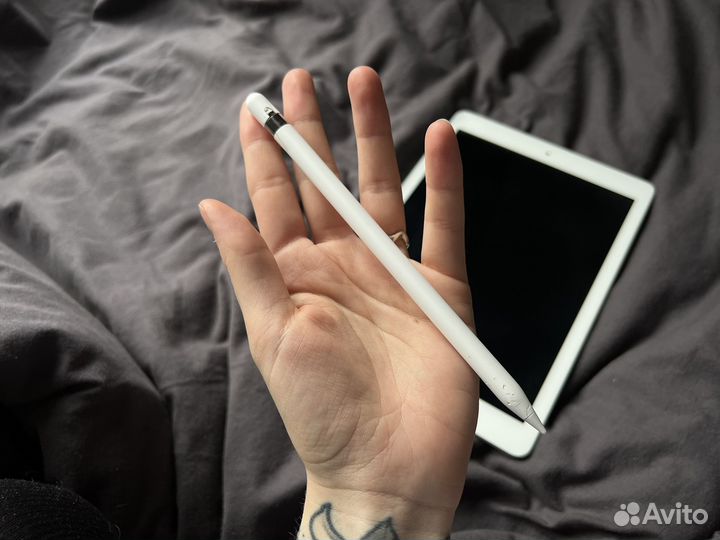 iPad 6 2018 32gb + apple pencil 1