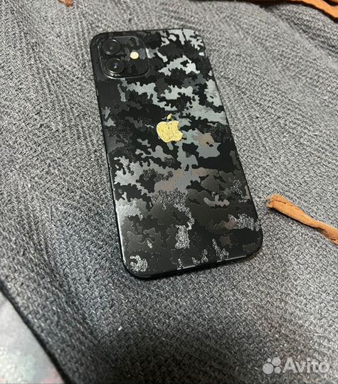 iPhone 12, 64 ГБ