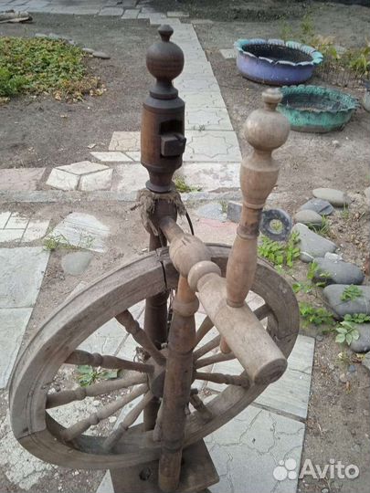 Прялка деревянная старинная
