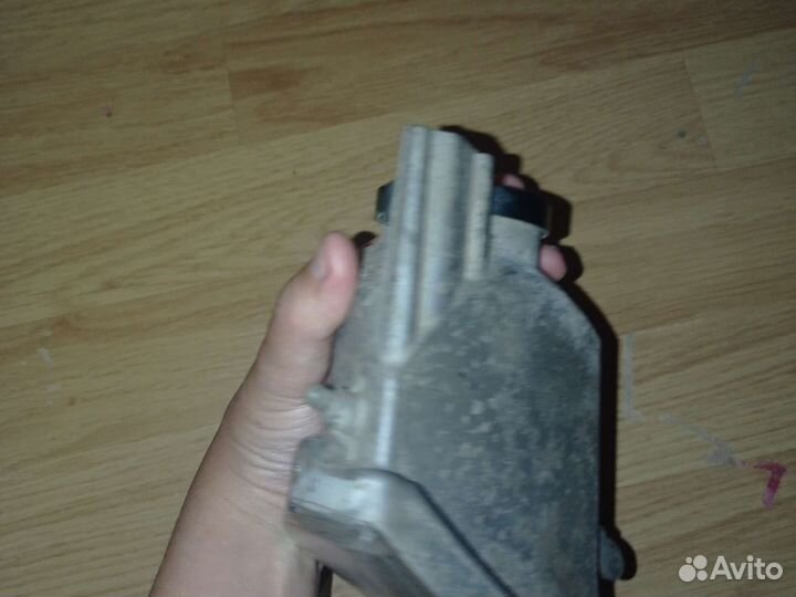 Туманная фара на toyota lchikoh