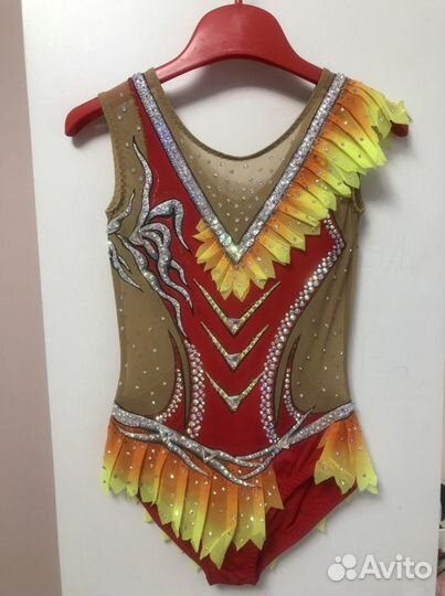 Купальник для художественной гимнастики