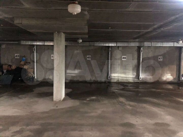 Машиноместо, 16 м²