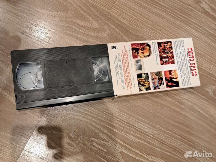 Видеокассета Тинто Брасс