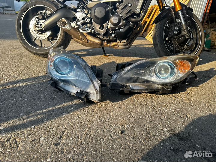 Фара Mazda 3 BL ксенон адаптив