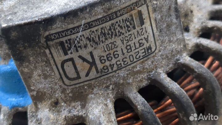 Генератор Mitsubishi Pajero / Montero