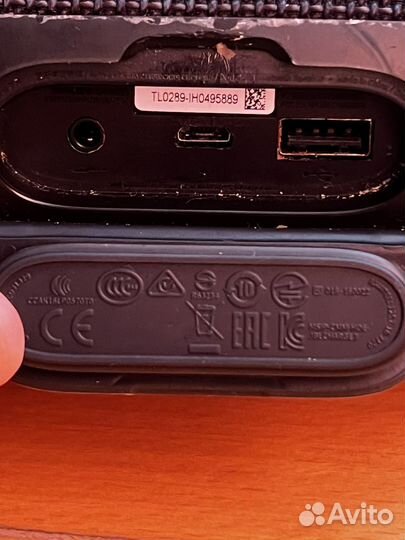 Колонка jbl charge 3