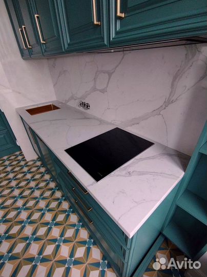 Столешница из кварца под заказ