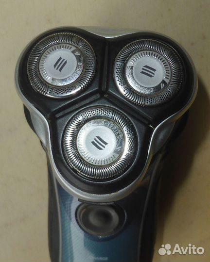 Бритва Philips 7340 рабочая