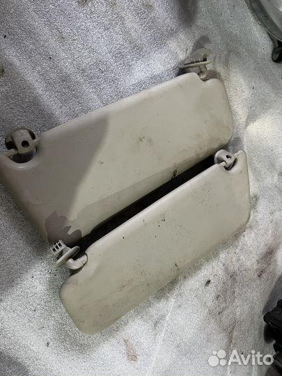 Солнцезащитный козырек Renault Symbol