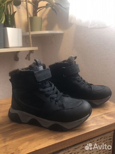 Ботинки зимние на мальчика 31 размер